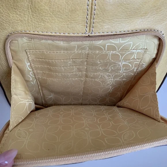FOSSIL WOMEN'S Yellow LEATHER CROSS BODY SHOULDER BAG Purse - Picture 7 of 10